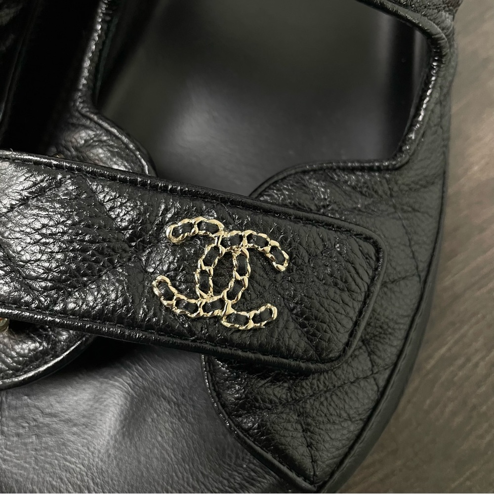 CHANEL Authentic Black Caviar Leather Dad Sandals Gold Hardware Strap Shoes - Picture 2 of 10